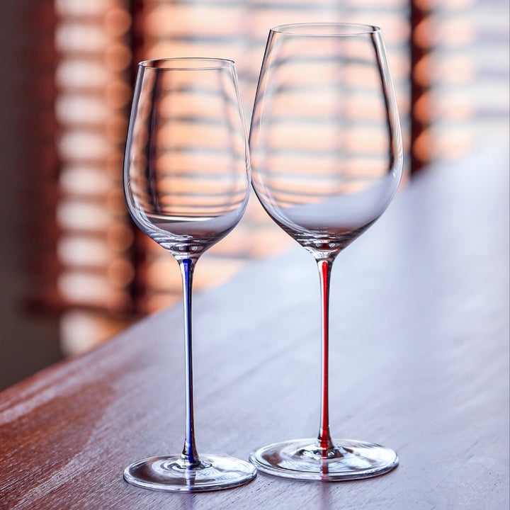 Elegant Crystal Glass Goblet For Beverages And Dining