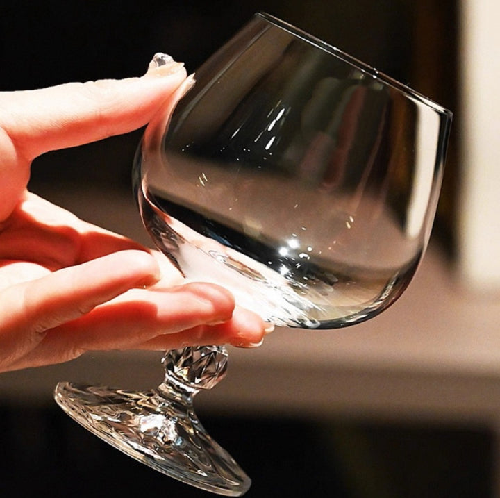 Elegant Crystal Glass Goblet For Brandy And Beverages