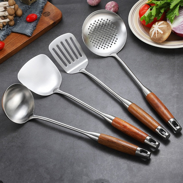 304 Stainless Steel Wooden Handle Kitchen Spoon Utensil