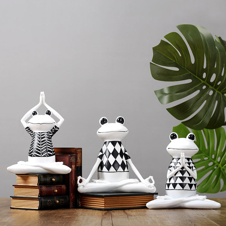 Yoga Frog Resin Figurine Meditation Animal Home Decor Statue