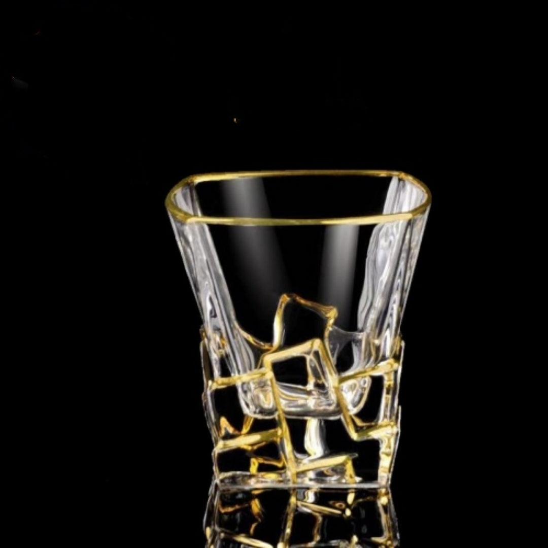 Handmade Crystal Glass Goblet For Elegant Beverage Serving
