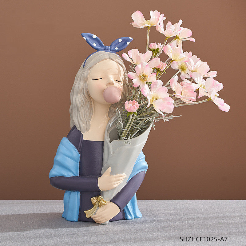 Nordic Style Resin Girl Figurine Abstract Home Decor Sculpture